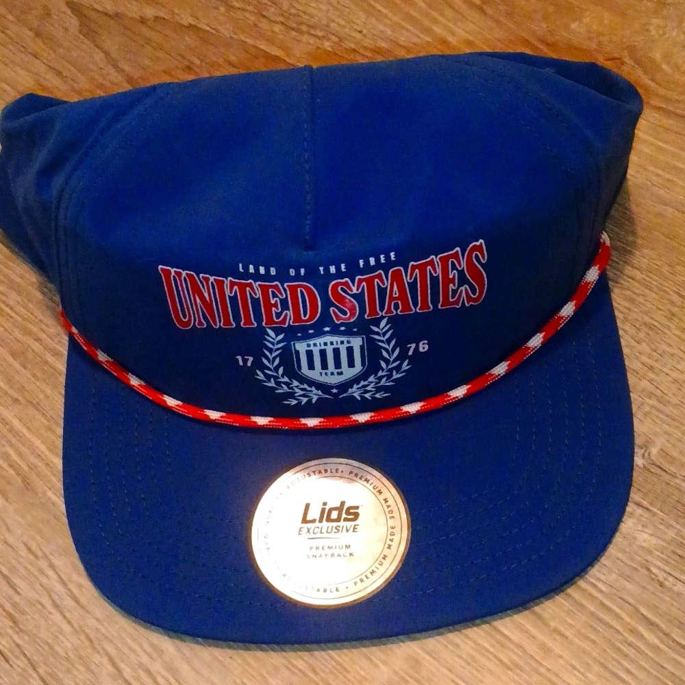 Brand New w/Tags Lids Exclusive U.S.A "Land Of The Free" Drinking Team 1776" Hat